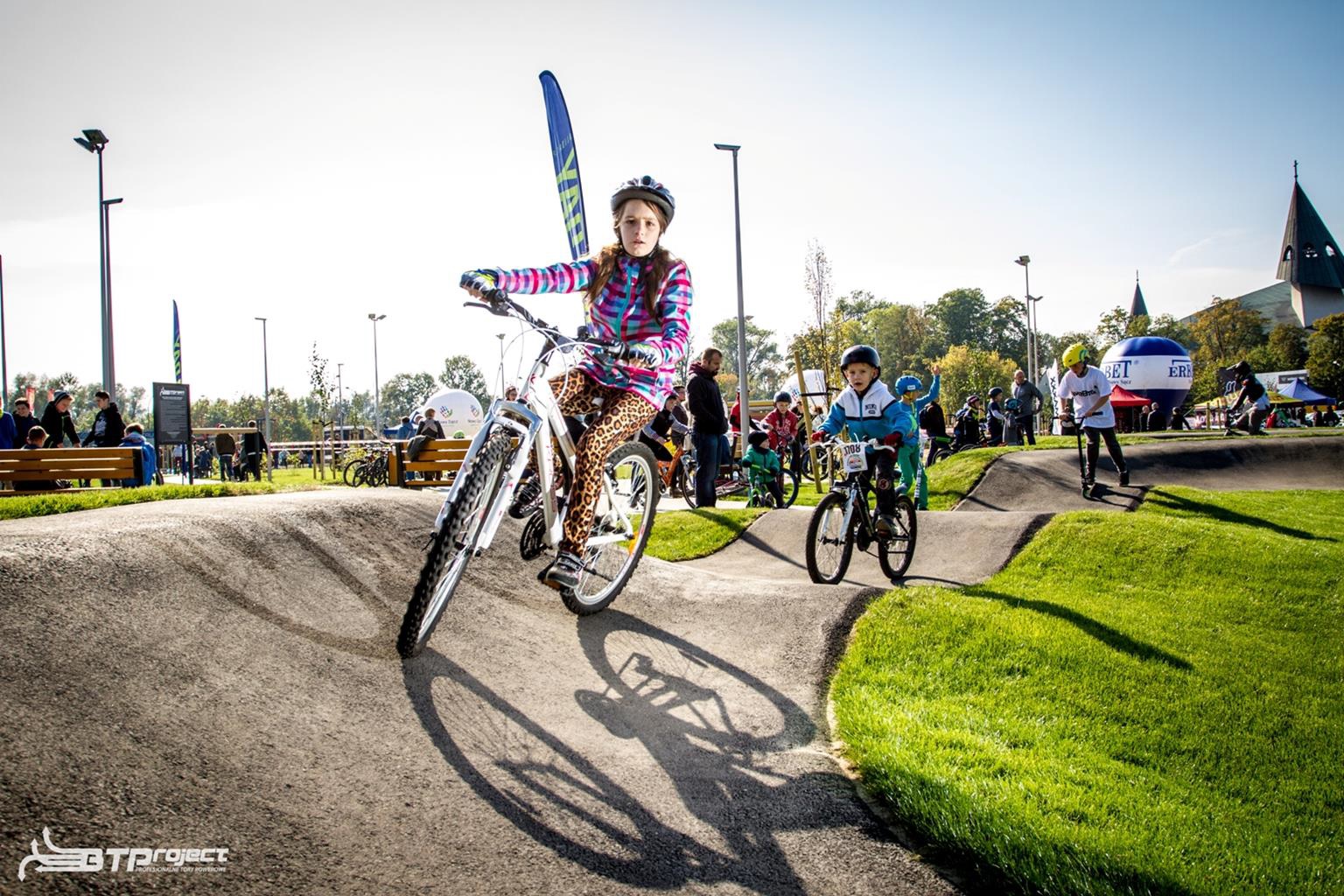 Zdjęcie do projektu ROWEROWY PLAC ZABAW PUMPTRACK OLSZTYN - JAROTY